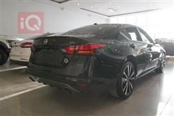 نيسان ألتيما